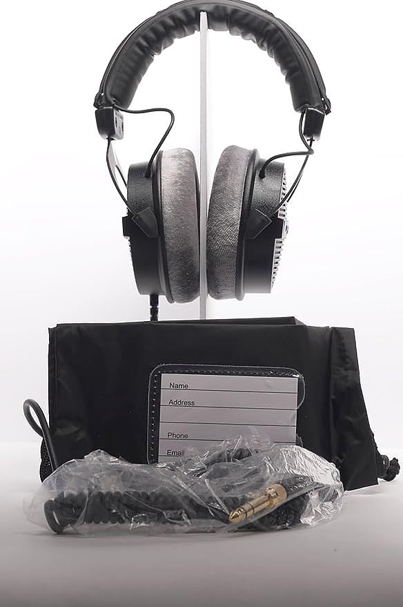  Beyerdynamic DT 990 Pro 250 ohm Over-Ear Studio Headphones    