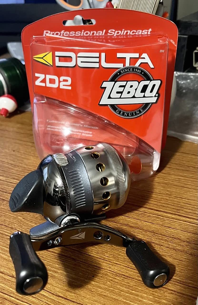  Zebco DELTA 30SZ Spincast Fishing Reel   